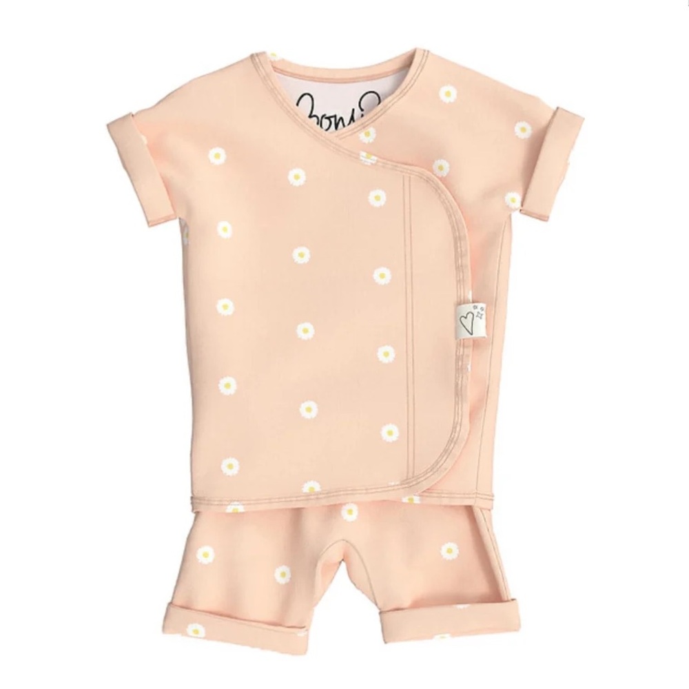 Bonsie skin to skin footless romper in little daisy . NWOT 0-3 mo